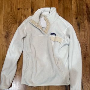 Women’s Patagonia snap fleece pullover